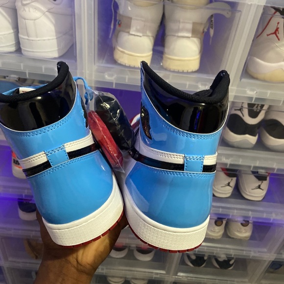 Jordan 1 - Picture 5 of 8